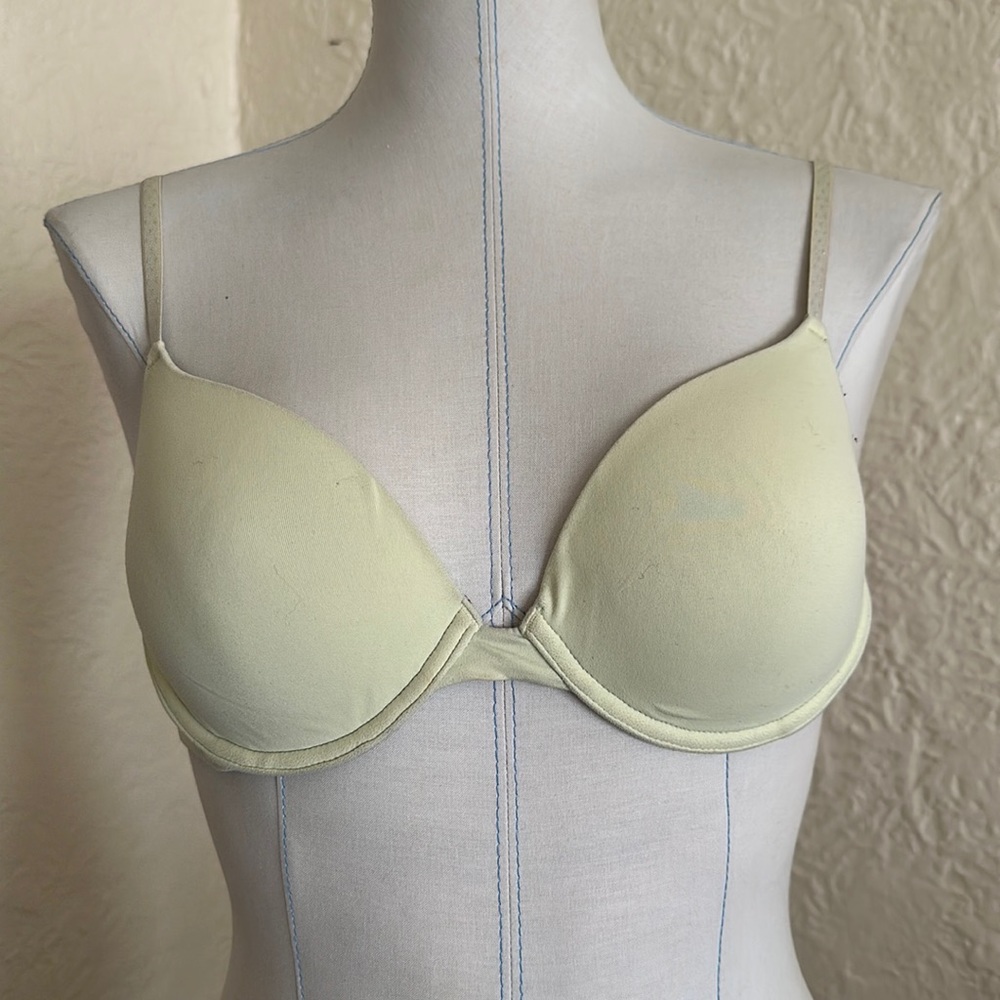 Victoria’s Secret Pink Wear Everywhere Demi Bra 32D Pale Green Silver Sparkle